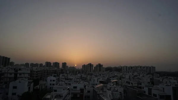 Sonnenaufgang Und Sonnenuntergang Über Der Stadt Mit Dem Himmel Stadtbild — Stockfoto