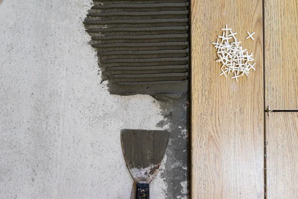 Seramik Döşemeler. Döşeme döşemesi hazırlığı.