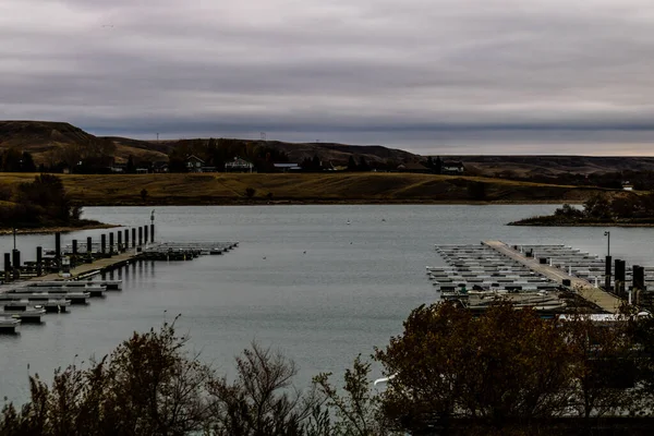 Seulement Couple Bateaux Dans Les Glissades Automne Parc Provincial Saskatchewan — Photo