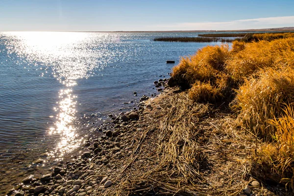 Słońce Odbija Się Wody Jezioro Mcgregor Provincial Recreation Area Alberta — Zdjęcie stockowe