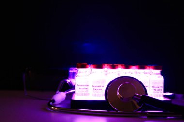 Dünyada covid tedavileri için ampuller belirleyici