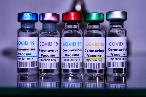 Covid Vaccin Närmare Att Anlända — Stockfoto