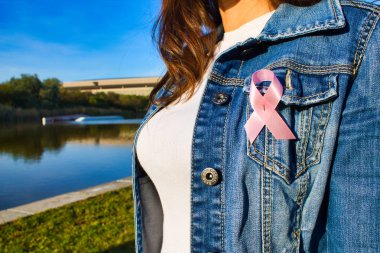 19 Ekim, uluslararası göğüs kanserine karşı