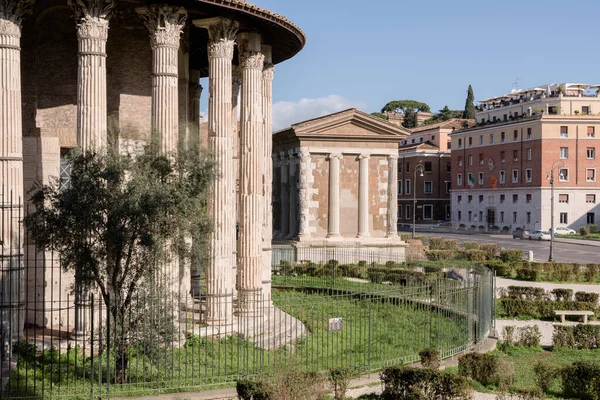 Храм Геркулеса Виктора Веста Старейший Римский Храм Мраморе Рим Италия — стоковое фото