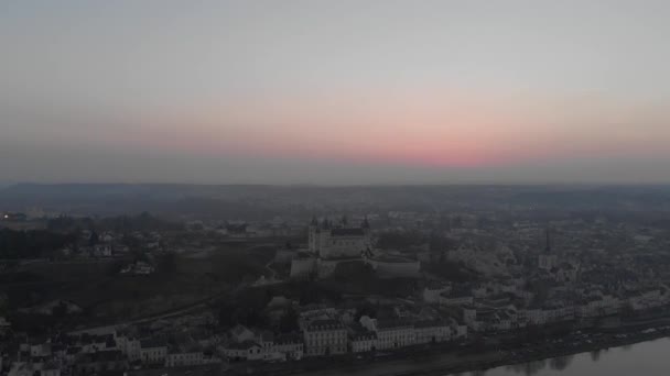 Stadtsilhouette Von Saumur Mit Schloss Und Kirche Bei Sonnenuntergang Loire — Stockvideo