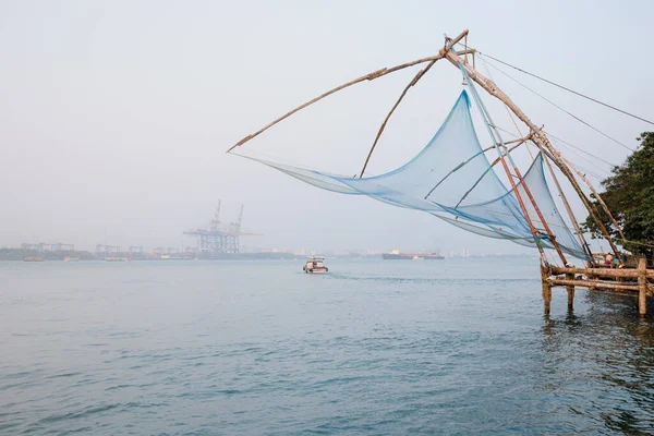 Tradiční Čínská Rybářská Síť Cheena Vala Typický Pohled Pobřeží Kochin — Stock fotografie