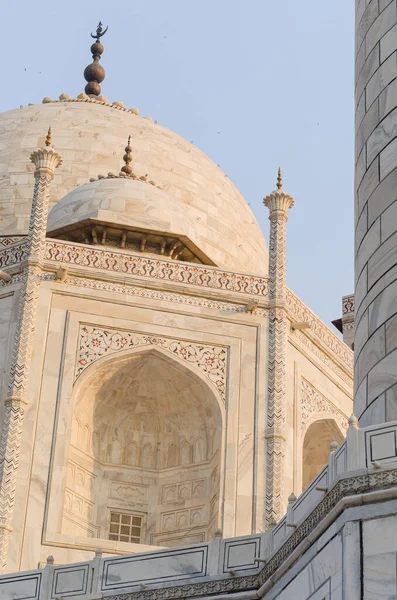 Agra Índia Maio 2015 Recém Restaurado Mausoléu Taj Mahal Exibe — Fotografia de Stock