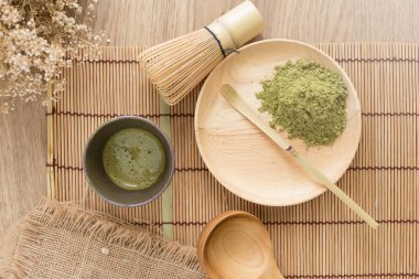 Organik yeşil Matcha çay töreni kümesi