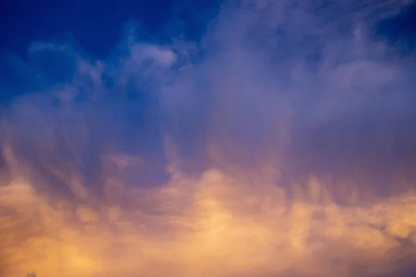 Vista Panorámica Del Cielo Con Diferentes Nubes —  Fotos de Stock