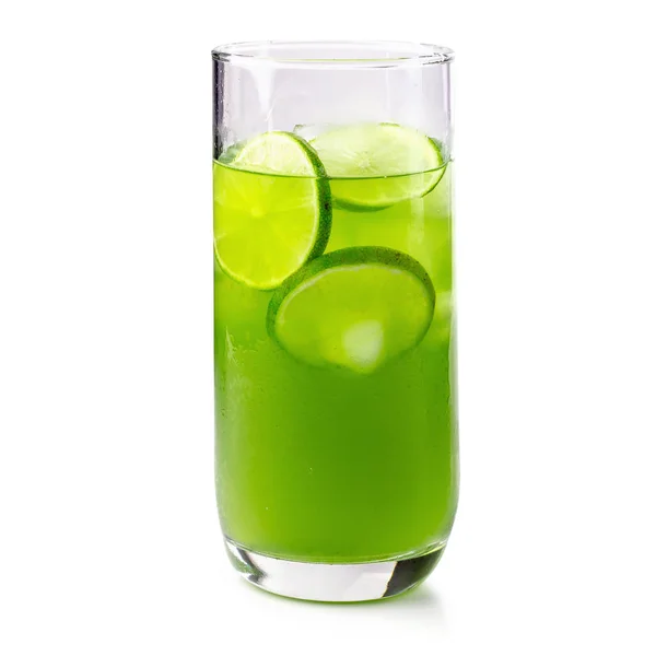 Beyaz Arka Plan Üzerinde Izole Yeşil Limon Suyu — Stok fotoğraf