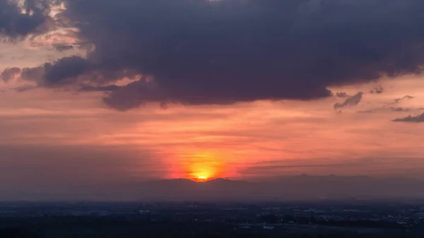 Colorful Dramatic Sky Countryside Sunset — Stock Photo, Image