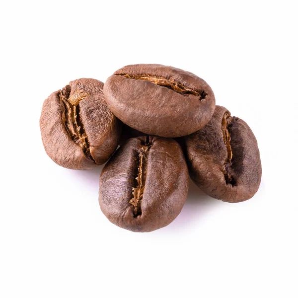 白い背景に隔離された新鮮な焙煎コーヒー豆 — ストック写真