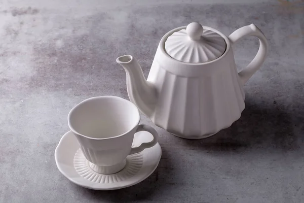 水泥板茶壶 茶杯及茶碟 — 图库照片