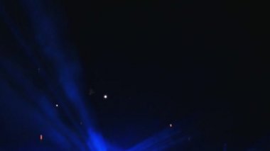 Uzay havai fişek patlayabilir ve gece duman