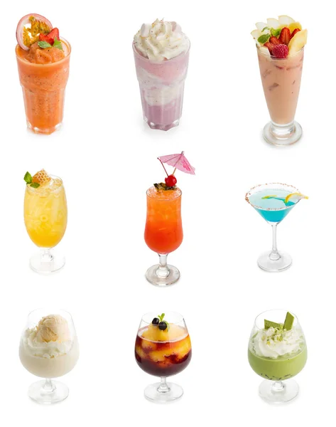 Smoothie Panna Montata Topping Melograno Cocktail Isolato Sfondo Bianco — Foto Stock