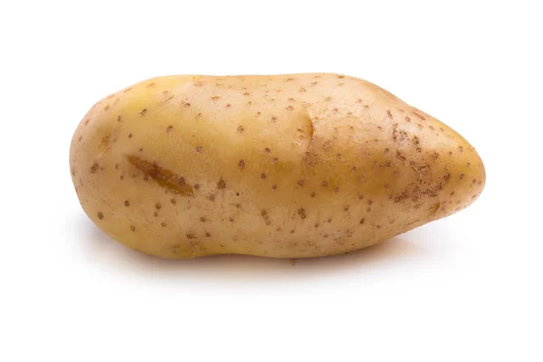 Batatas Frescas Isoladas Sobre Fundo Branco — Fotografia de Stock