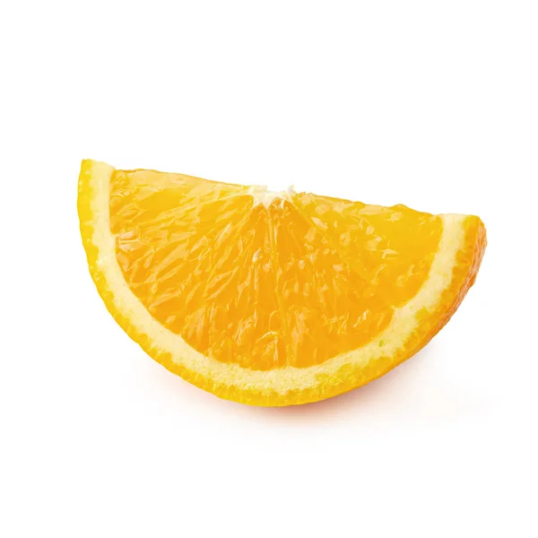 Świeże Plasterkowane pomarańcze izolowane na białym tle — Zdjęcie stockowe