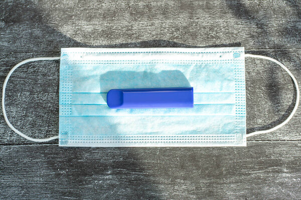 Медицинская маска и POD или ультра-портативные Vape системы являются последними разработками в области электронных сигарет