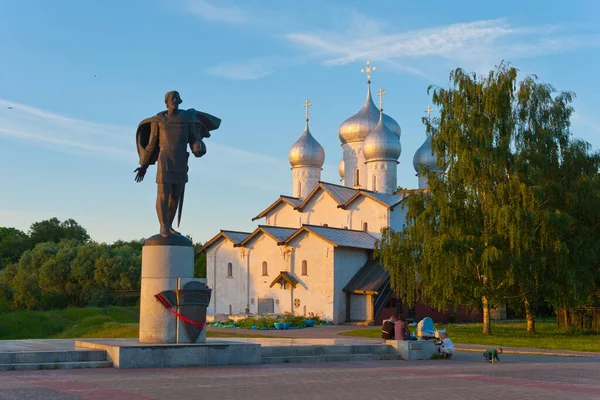 Великий Новгород Пам Ятник Олександру Невському Церкві Бориса Глеба — стокове фото