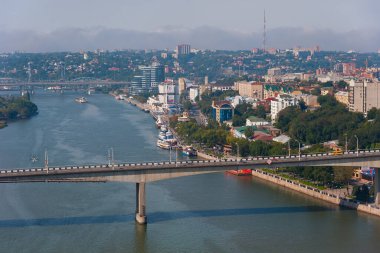 Rostov-on-Don ve Don nehrindeki uçaktan görüntüler..