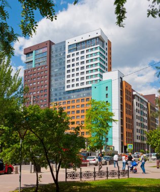 Rostov-on-Don - konut kompleksinin inşaatı 