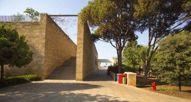 Beirut, Lübnan - 04 Eylül 2015: Beyrut Amerikan Üniversitesi. Charles Hostler Öğrenci Merkezi görünümü. Beirut, Lübnan