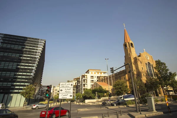 Bejrút Libanon Září 2015 Moderní Výškové Tradiční Staré Arabské Budovy — Stock fotografie