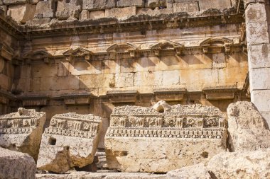 Roma antik Heliopolis tapınak karmaşık mahveder. Baalbek, Bekaa Vadisi, Lübnan.