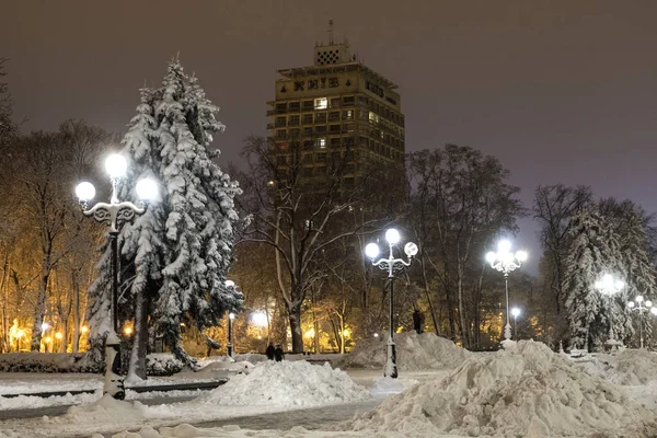 Kiev Ucrania Diciembre 2018 Vista Del Hotel Kyiv Desde Parque — Foto de Stock