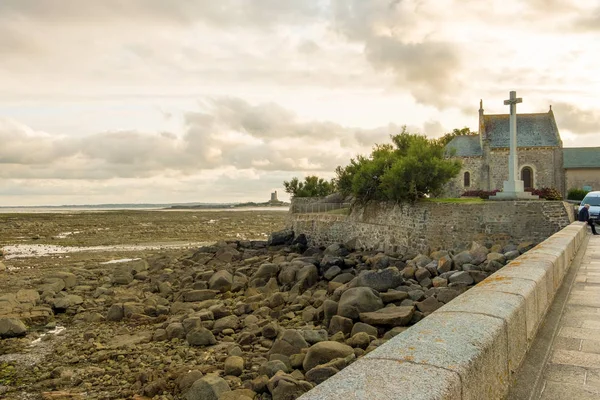 Saint-Vaast-La-Hougue ' y i denizciler Şapeli. Normandy, Fransa