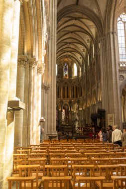 Bayeux'lu Notre-Dame Katedrali'nin iç manzarası. Calvados bölümü, Normandiya, Fransa