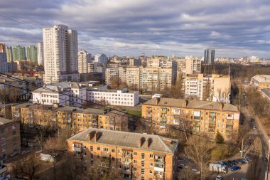Kiev'in Solomenka semtinin görünümü. Kiev cityscape, Ukrayna