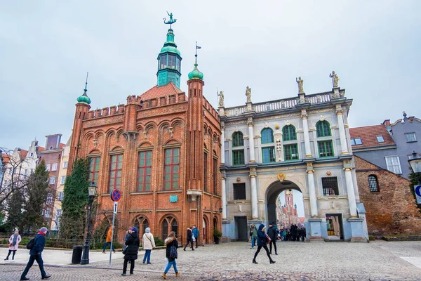 Golden Gate in the beginning of the Royal Route. Gdansk, Poland — Stock Photo, Image