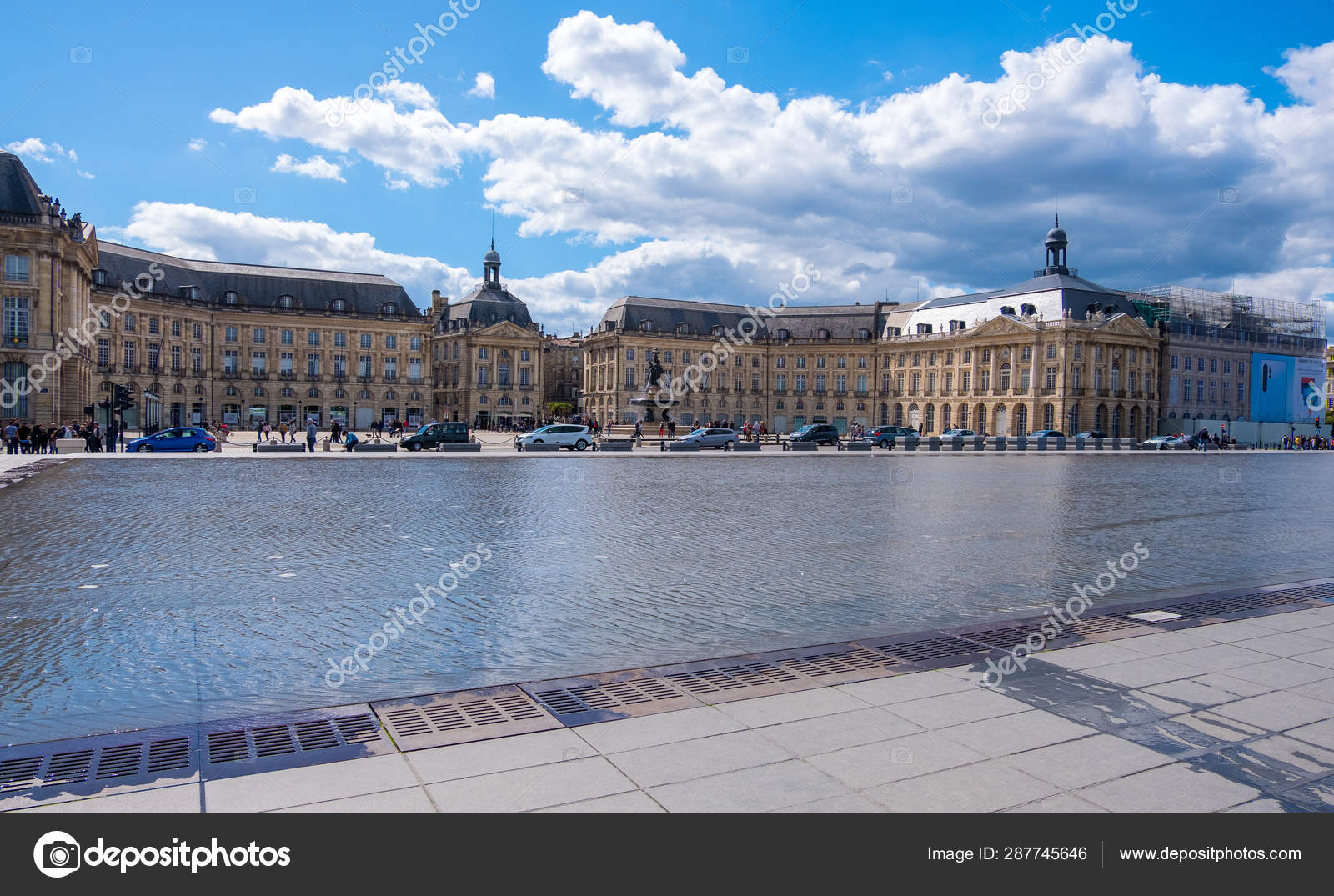 33 Miroir Deau Stock Photos Images Download Miroir Deau Pictures On Depositphotos