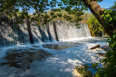 Vir, Ukrayna 'da, Buky Canyon 'da,