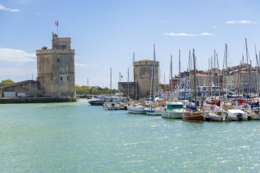 Fransa'daki Vieux port de La Rochelle limanının manzarası