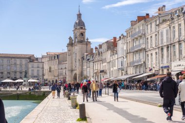 La Rochelle'de canlı sahil