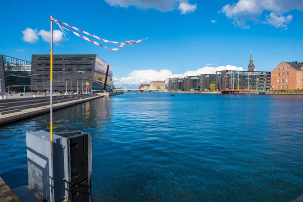 Der schwarze Diamant. die königliche Bibliothek Kopenhagen ist die dänische Nationalbibliothek in Kopenhagen — Stockfoto