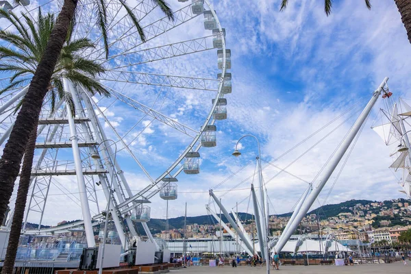 Genova Olaszország 2019 Augusztus Grande Bigo Ferris Wheel Porto Antico — Stock Fotó