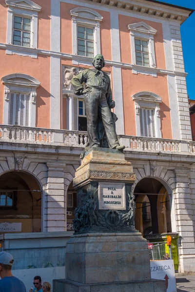 Pisa Italia Agosto 2019 Estatua Giuseppe Garibaldi Centro Piazza Garibaldi —  Fotos de Stock