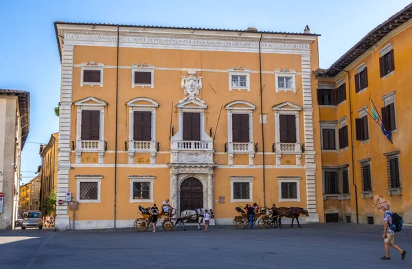 Palazzo del Consiglio dei Dodici en Pisa —  Fotos de Stock