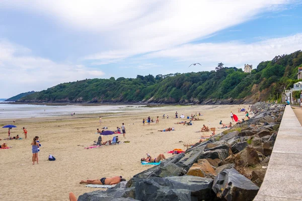 Binic Etables Sur Mer Francja Sierpnia 2019 Promenada Plage Banche — Zdjęcie stockowe