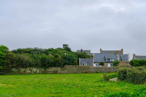 Krajina na malebném ostrově Ile de Brehat v Bretani, Francie — Stock fotografie