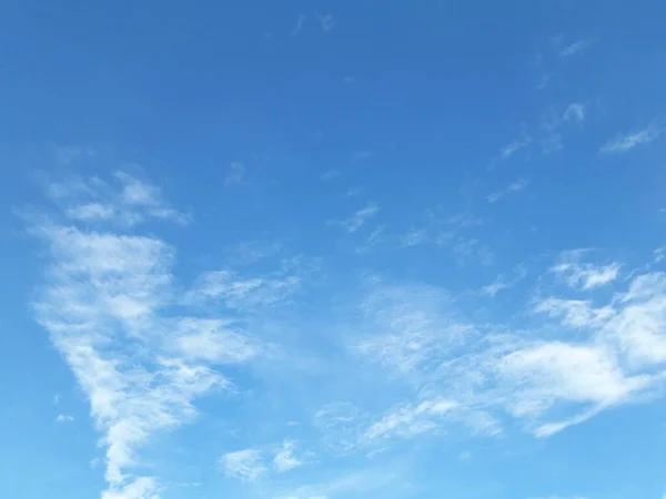 Cielo Azul Fondo Con Nubes — Foto de Stock