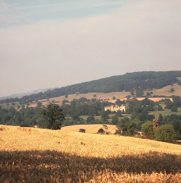 Uitzicht Rijpende Maïsvelden Winchcombe Sudley Castle Gloucestershire Cotswolds Engeland Europa — Stockfoto