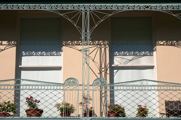Detalle Hierro Adornado Los Balcones Que Decoran Las Terrazas Las — Foto de Stock