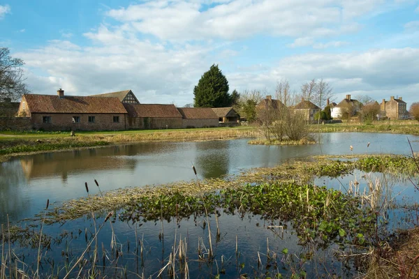 Das Dorfgrün Angeblich Das Längste England Der Frühlingssonne Frampton Severn — Stockfoto