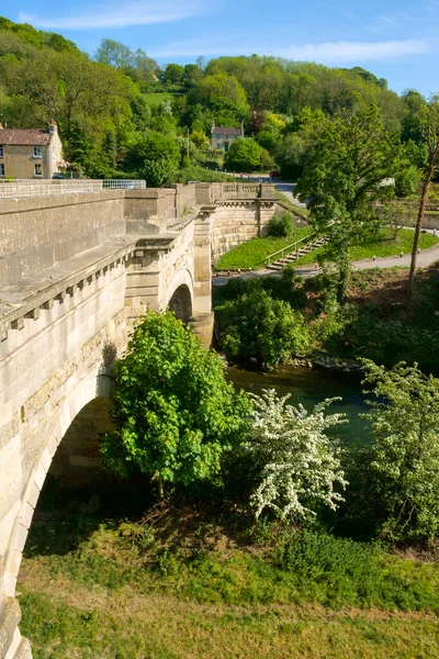 Histórico Acueducto Avoncliff Lleva Canal Kennet Avon Sobre Río Avon —  Fotos de Stock