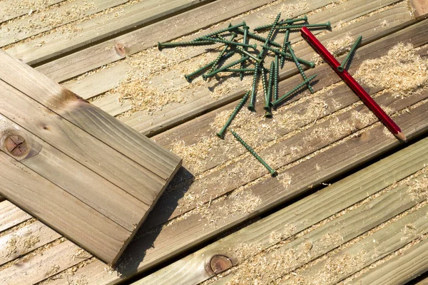 Een Nieuw Houten Dek Aanbouw — Stockfoto