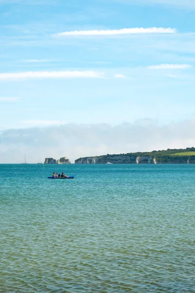 Studland Dorset July 2016 夏の日差しにより 訪問者はよく知られているStudland Bay Beach周辺のレジャー活動を楽しむことができます ドーセットのパーベック島のスターランドは ビーチや自然保護区で有名です — ストック写真